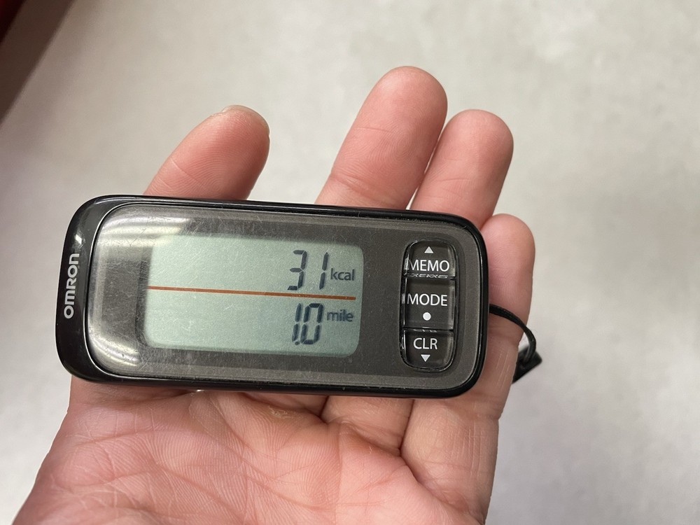 Omron HJ-303 Tri-Axis Pocket Pedometer - Tested