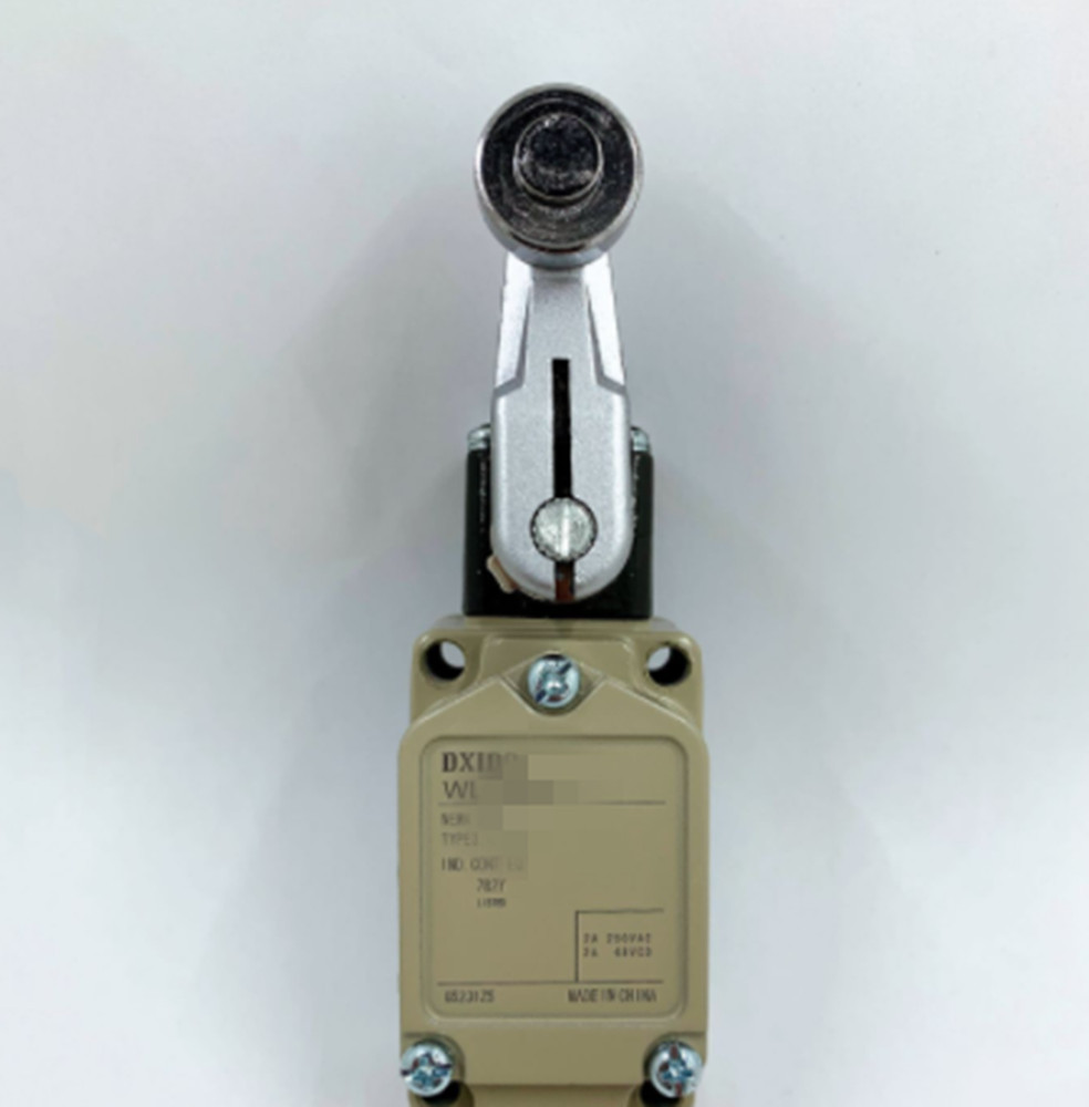 NEW OMRON WLH2-14 Limit Switch
