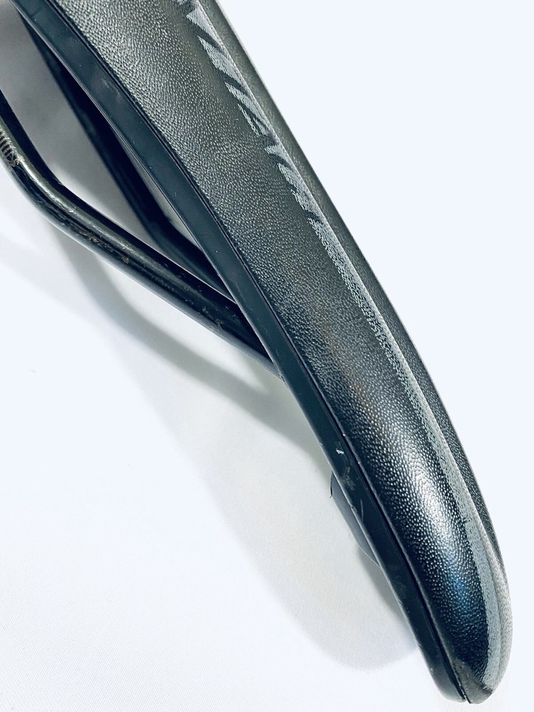 Giant Contact Forward Saddle Black- Used