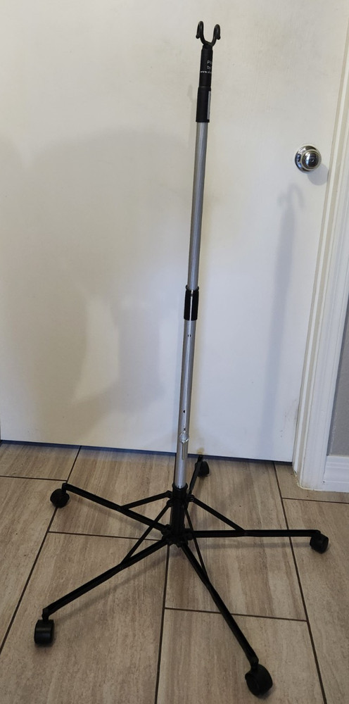 IV stand Sharps Pitch-it