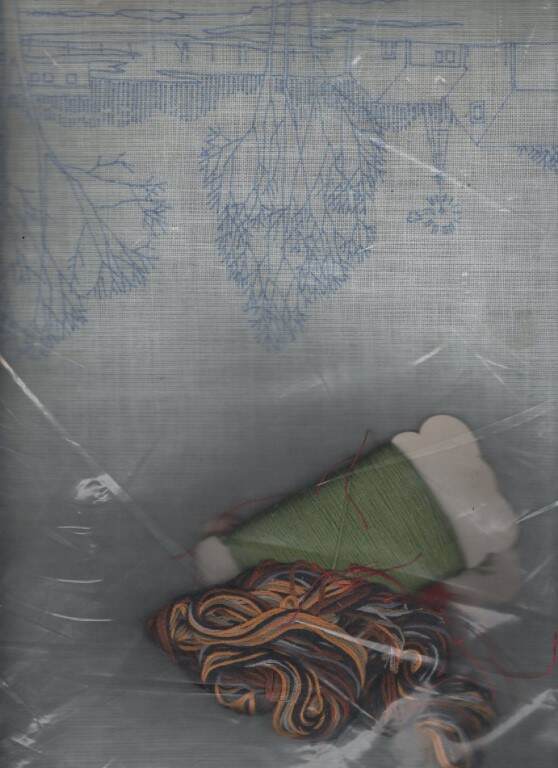 NIP!!!OOP!!! EMBROIDERY KIT "COUNTRY STREAM"
