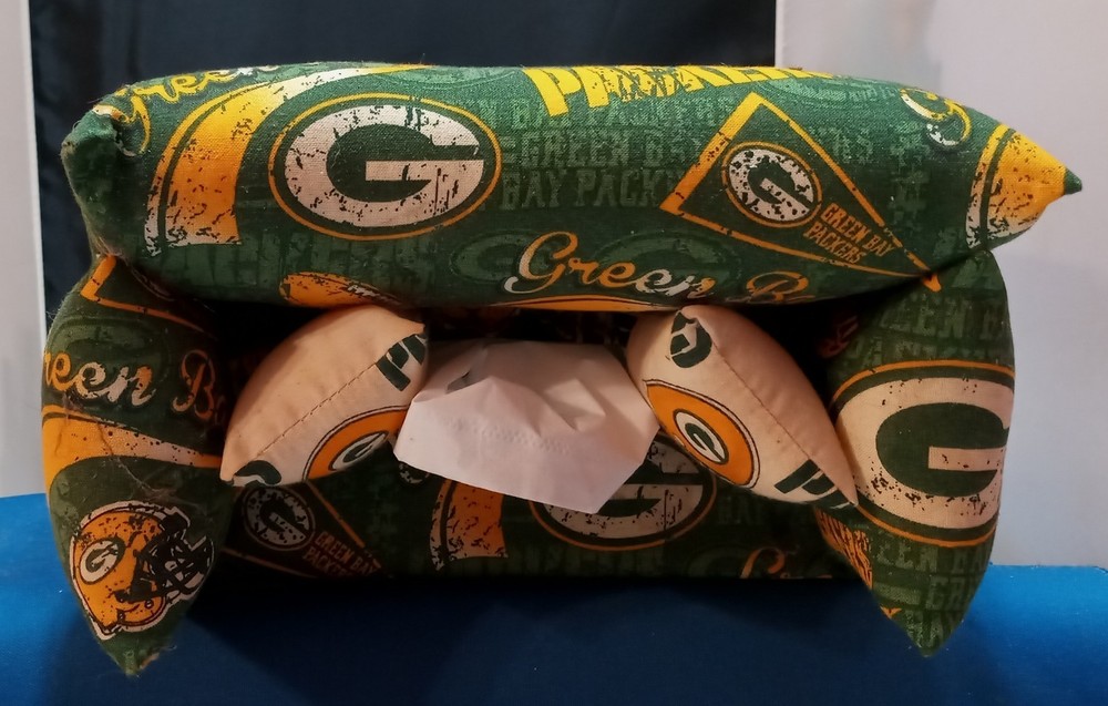 GREEN BAY PACKERS TISSUE BOX COVER SHAPED LIKE COUCH HANDMADE