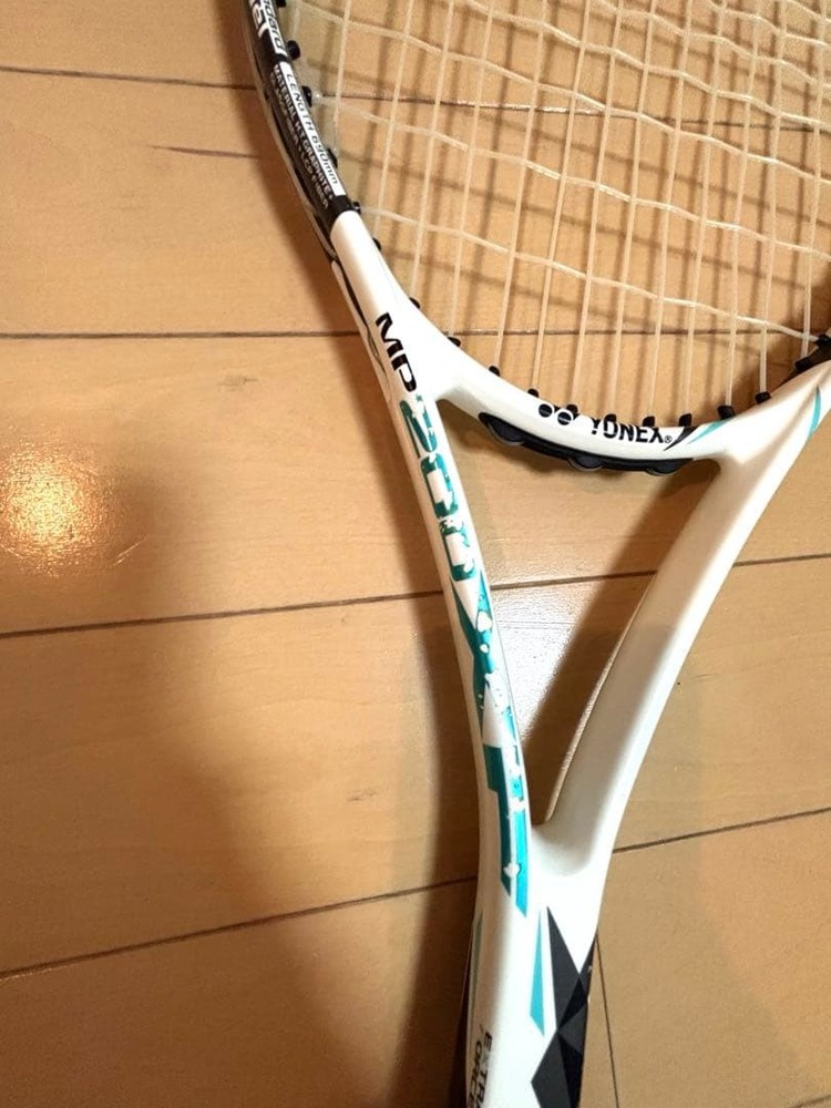 YONEX tennis racket oersized
