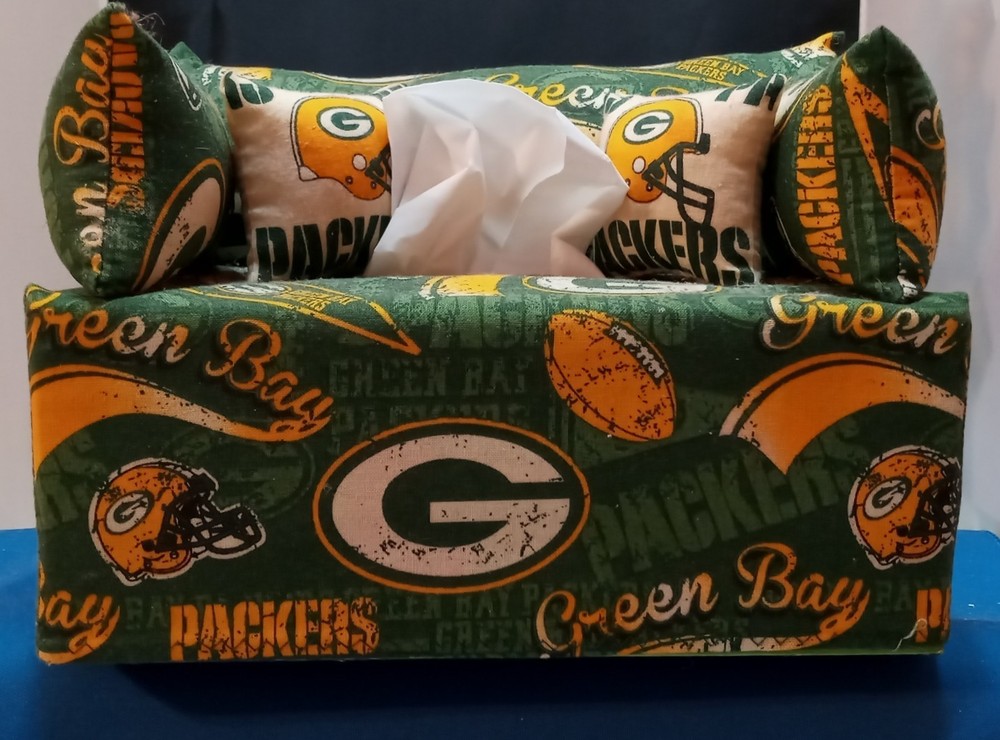 GREEN BAY PACKERS TISSUE BOX COVER SHAPED LIKE COUCH HANDMADE