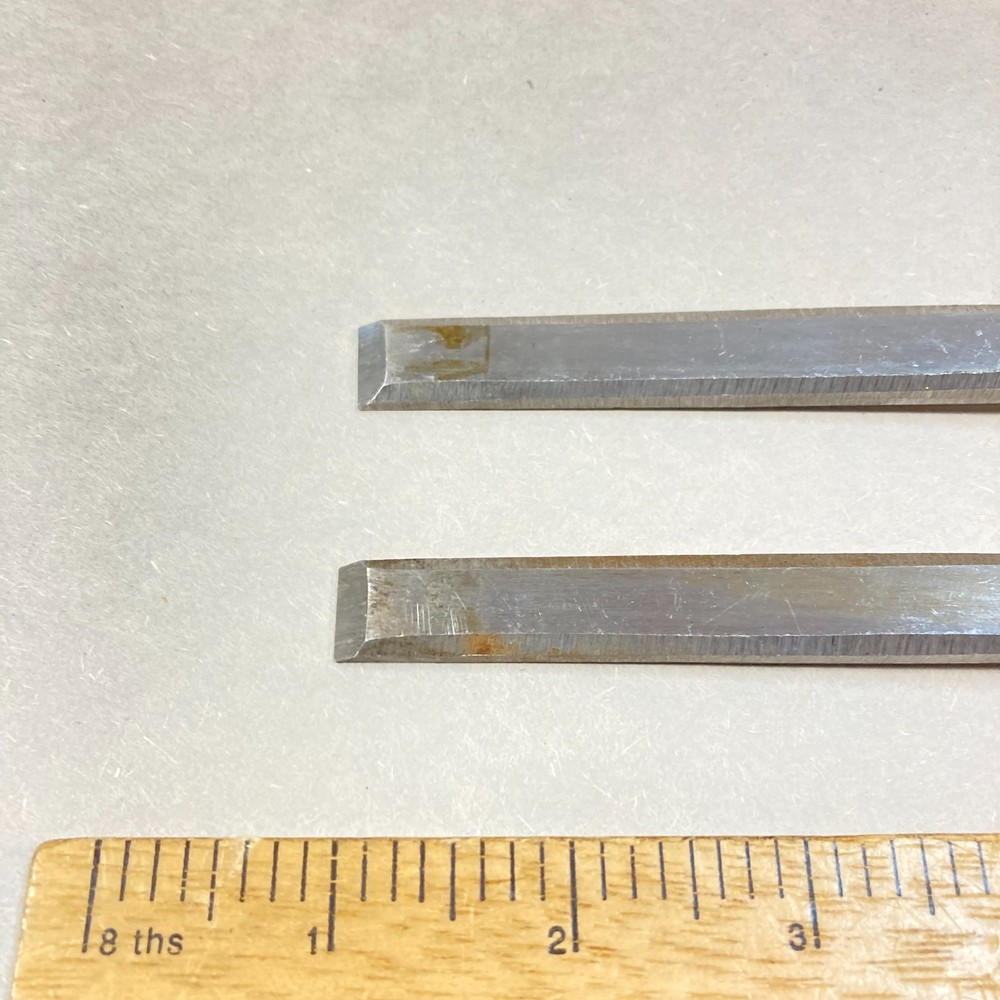 Wood Chisel Set 2 Pc 1/2" Beveled Edge Wood Handle