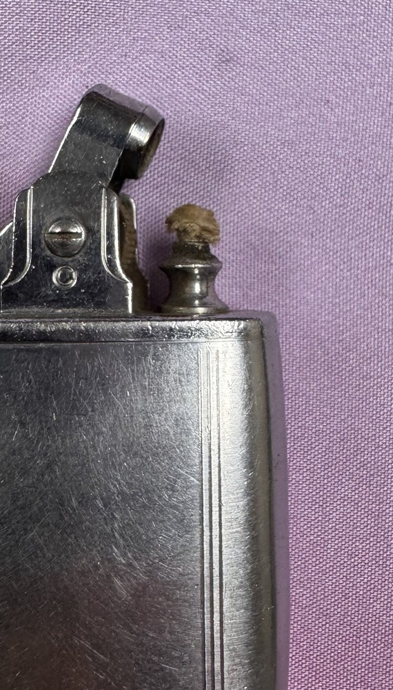 Original VTG Ronson Standard Lighter w/Box And Soft Case. Untested