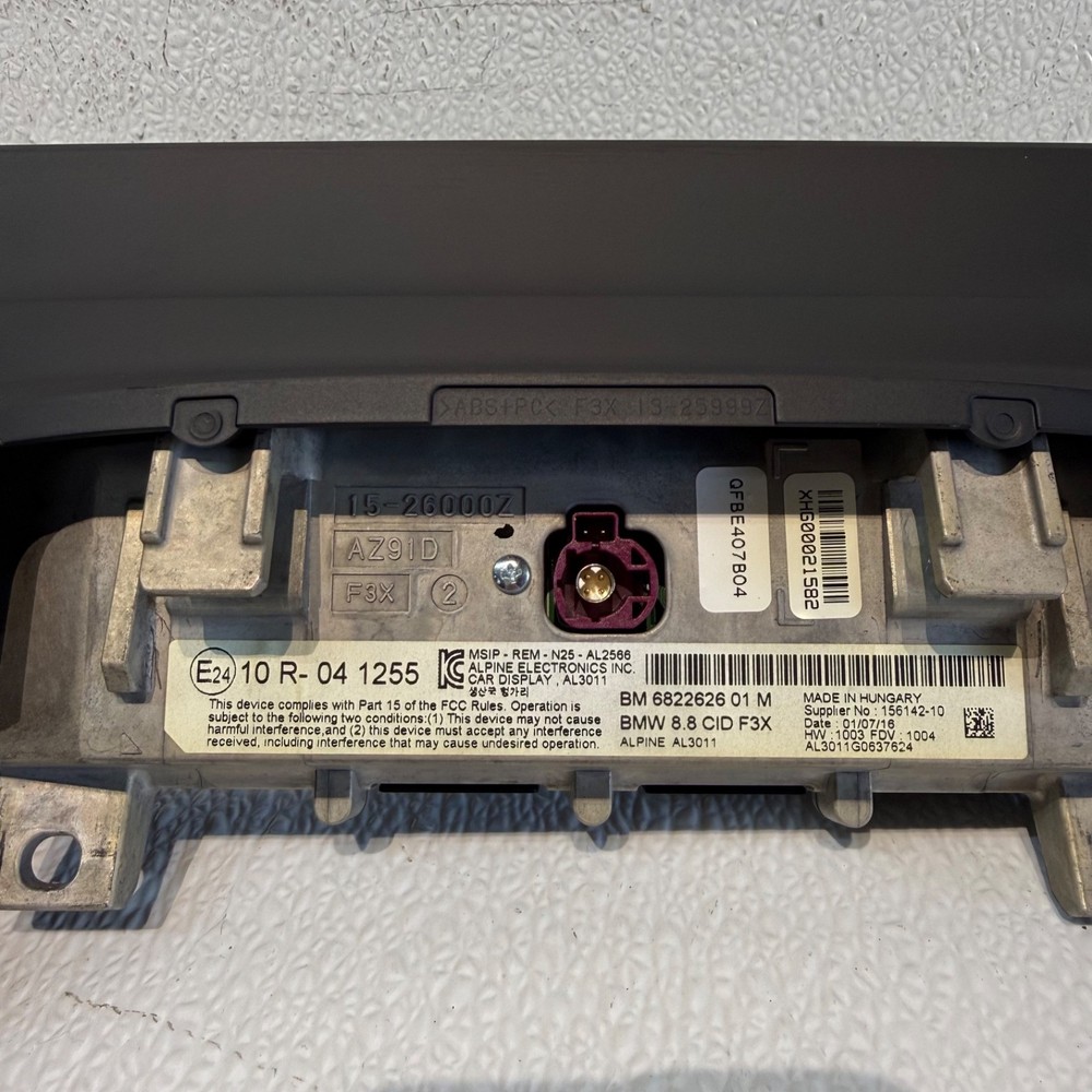 2017 BMW 330i 330ix NAVIGATION INFO DISPLAY SCREEN 8.8 6822626