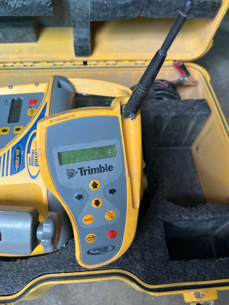 Spectra Precision Trimble GL722 laser