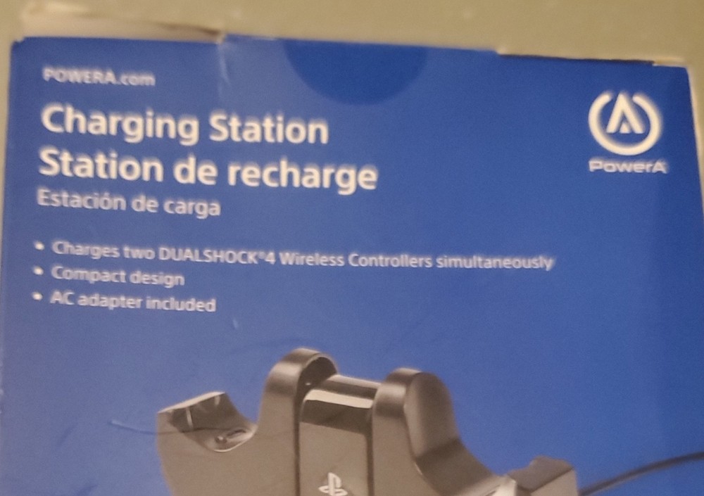 PowerA CPFA141325-02 DualShock 4 Controller Charging Station