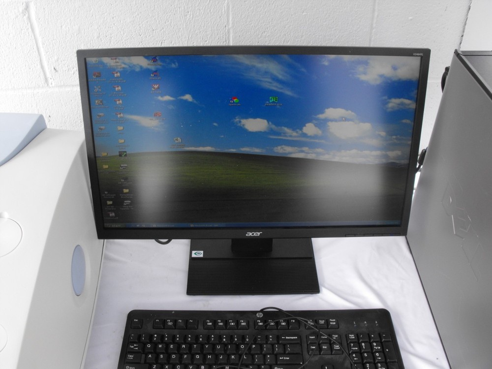 Perkin Elmer Spectrum 100 N FT-NIR Spectrometer, Software, Computer, & Much More