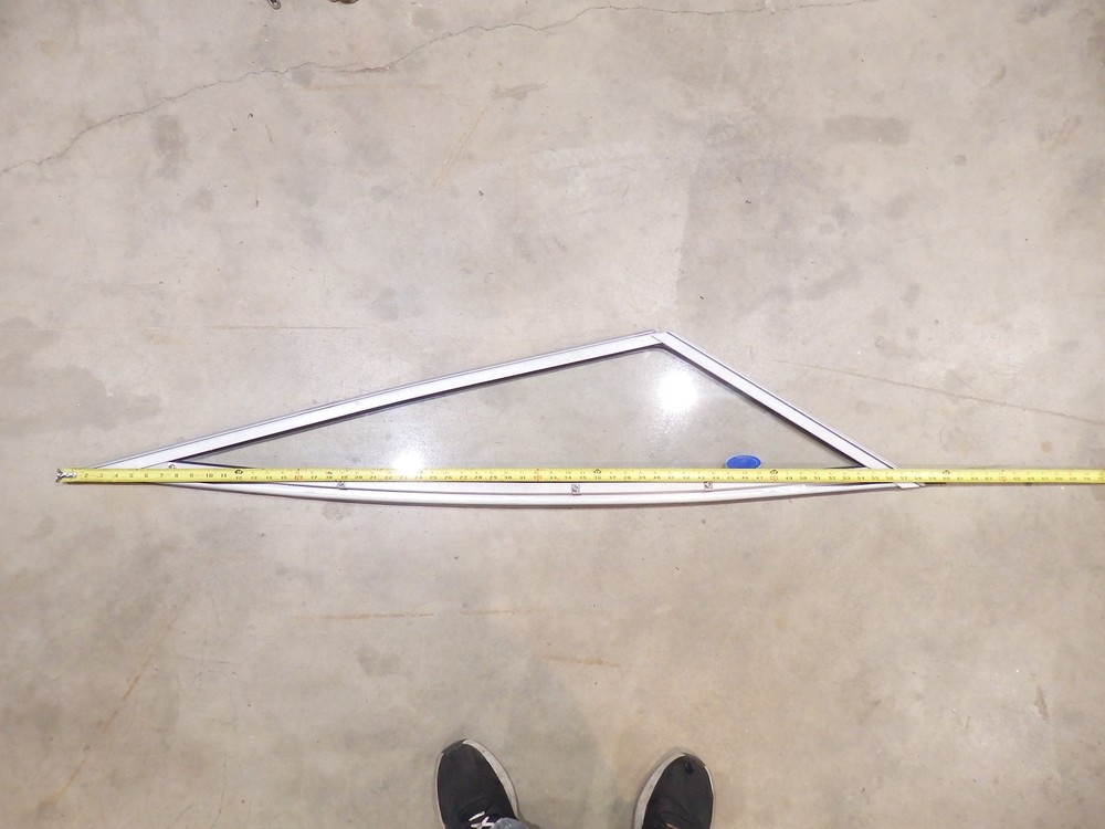 2005 Four Winns 180 LE Starboard / Drivers Windshield - Side Window
