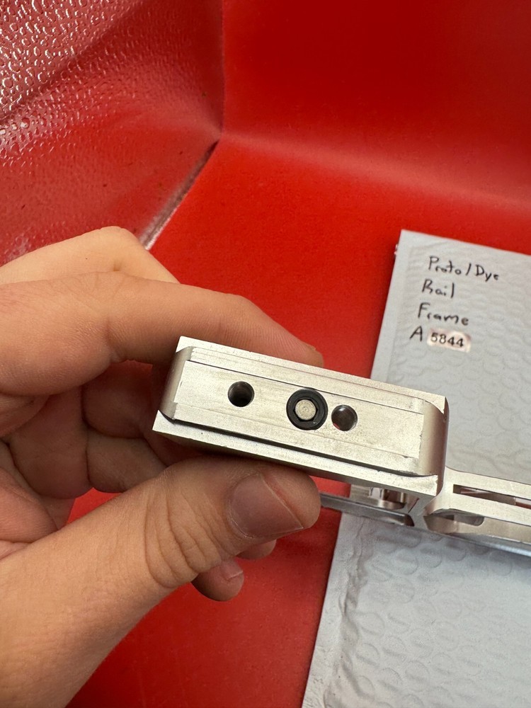 Proto/Dye Rail Frame