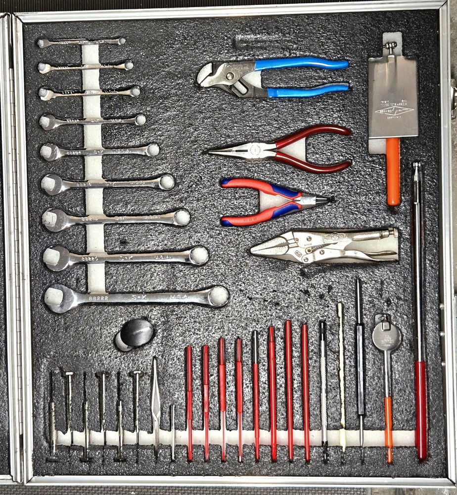 Kippertool Military Electronic System Tool Kit in a Wilson case.