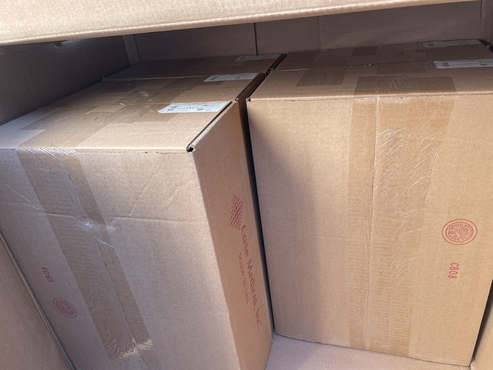 Case Universal Medical Mid Size Sealed Containers - SteriTite