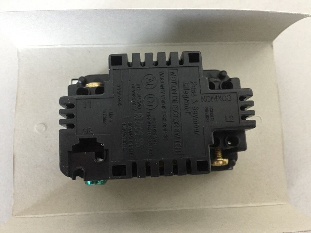 PASS & SEYMOUR MCB-BKCC4 MOTION ACTIVATED BEDROOM SWITCH