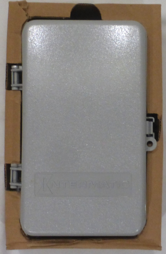 Intermatic R8806P101C Irrigation Program Time Switch with 14-Day Skipper, USED
