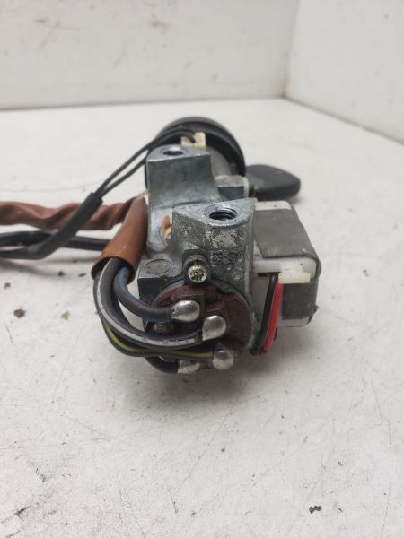 Ignition Switch Fits 2002 FORESTER OEM