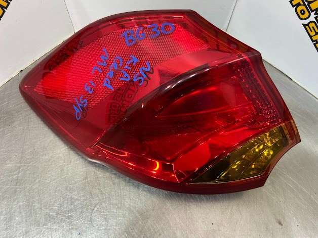 2013 KIA CEED MK2 PASSENGER SIDE LEFT OUTER REAR LIGHT REF: BG30