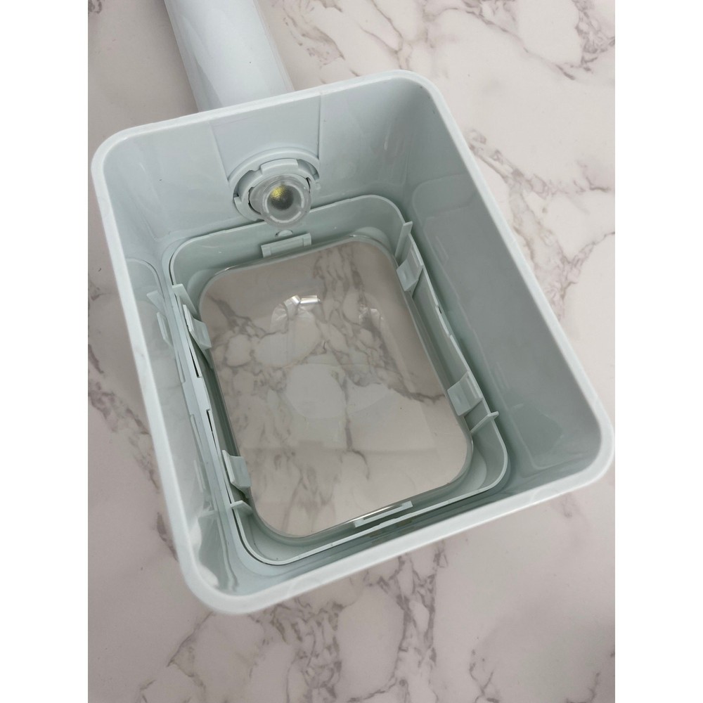 Mattingly Low Vision Advantage LED Stand Magnifier 3x(8D) + Zippered Case & Box
