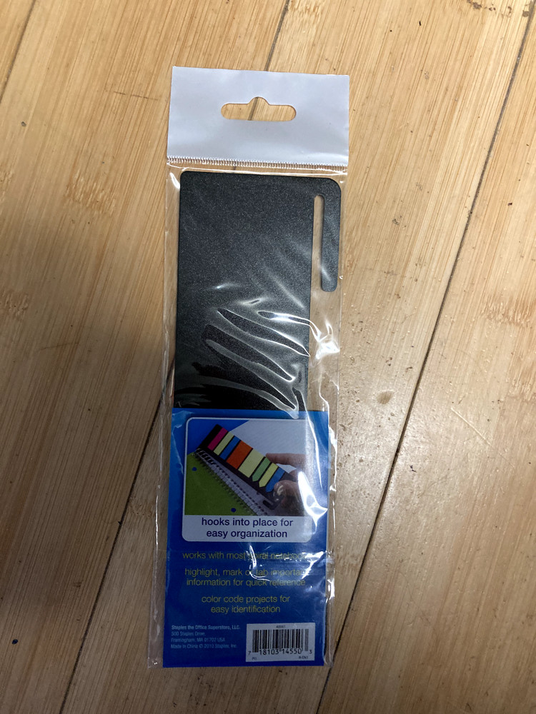 Staples Repositionable Notebook Page Flags, 200 flags