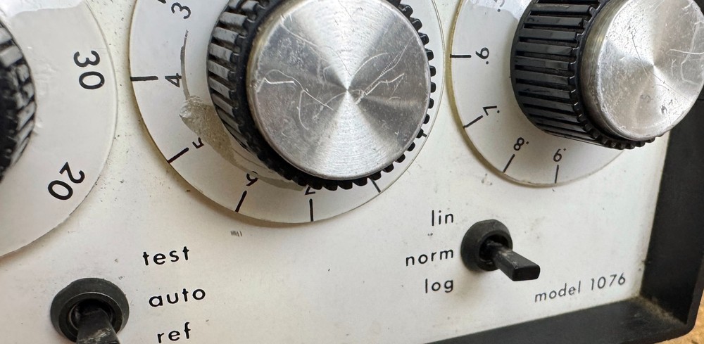 Wavetek 1080 Sweep Generator w/ 1076 Module System Tested Output