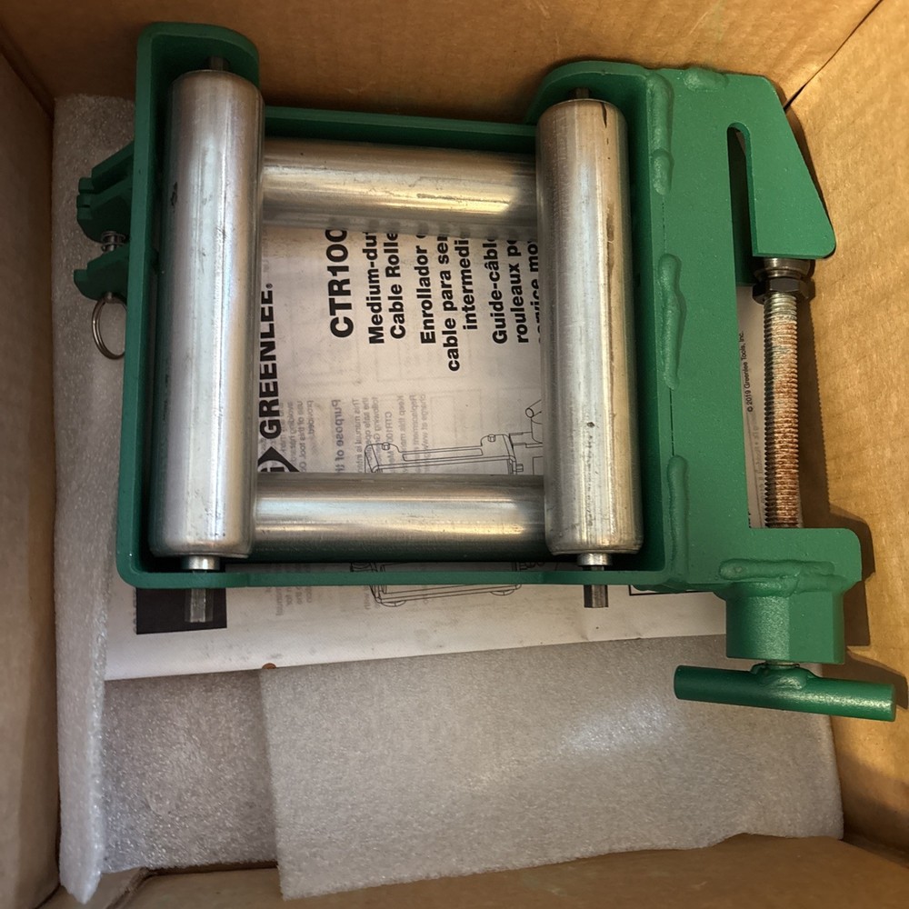 Greenlee CTR100 Medium Duty Cable Roller NEW IN BOX FREE SHIPPING