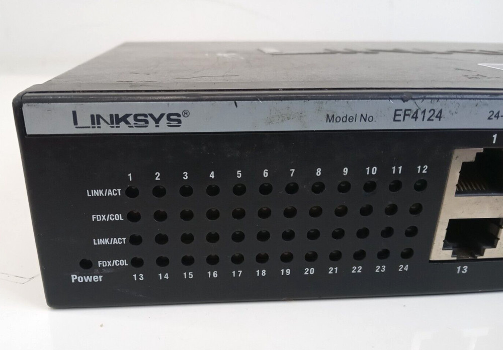 LINKSYS 24 PORT 10/100 ETHER SWITCH EF4124