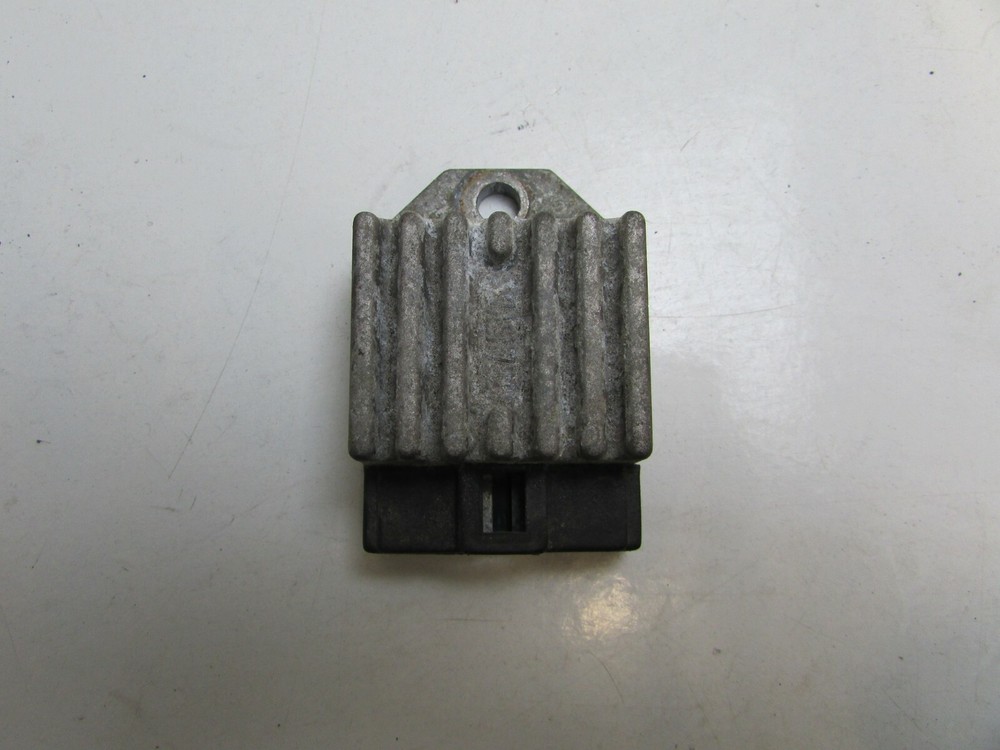 Yamaha YH50 WHY 50 Regulator Rectifier, 2002 J4