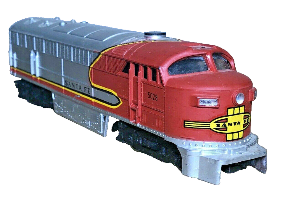 AHM Santa Fe 5028 Train Engine HO