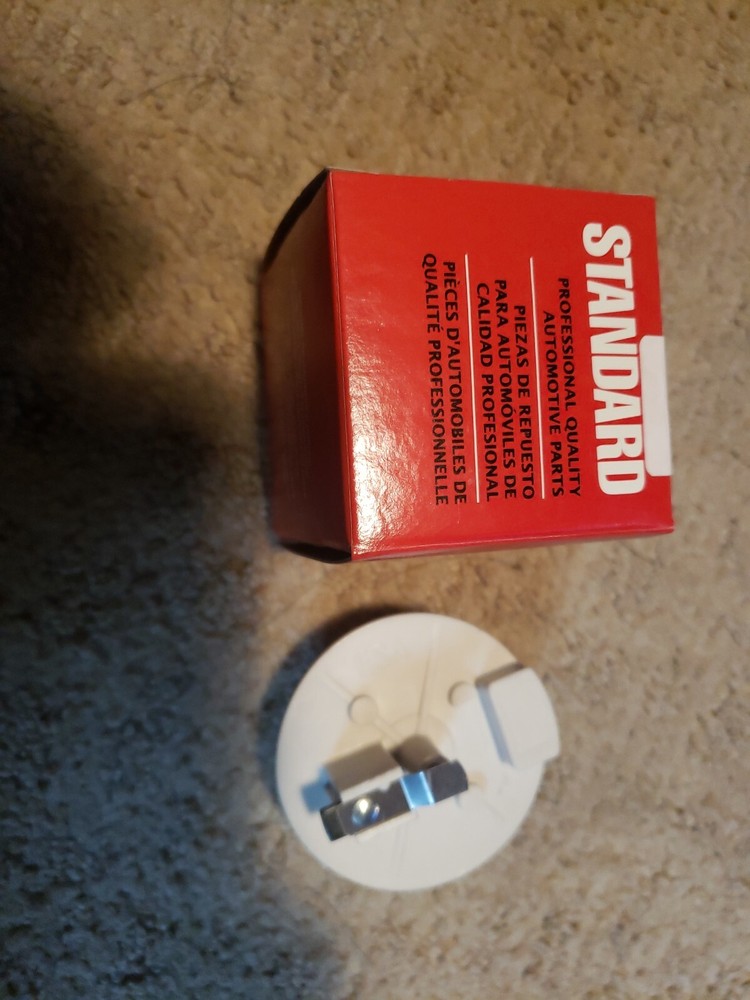 New Standard Motor Products CH-305 Distributor Rotor