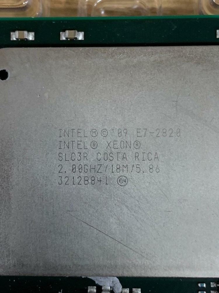 Lot of 2 Intel Xeon E7-2820 SLC3R
