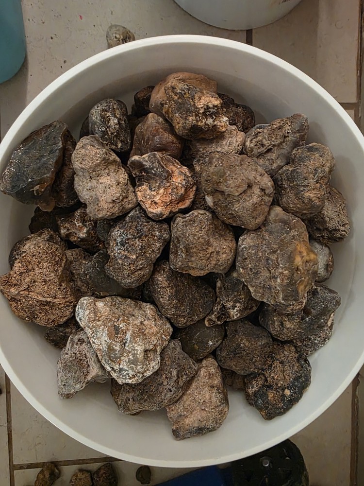 Assorted UV-Reactive Minerals – 1lb Mystery Mix