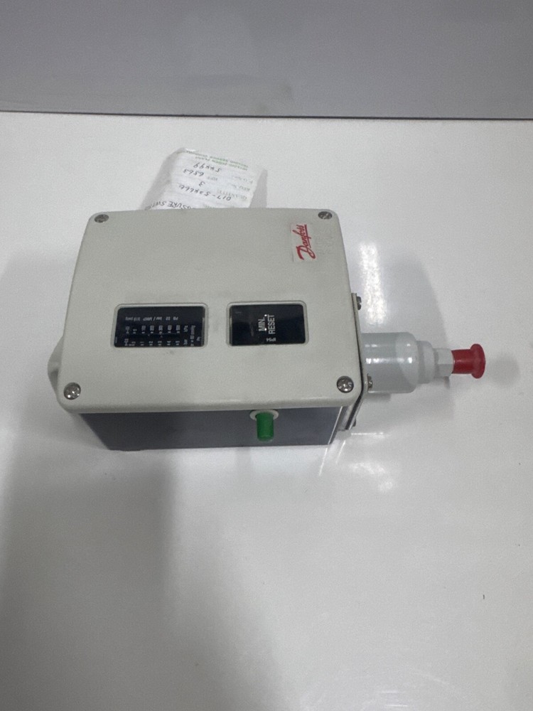 Danfoss 017-524666 Pressure switch