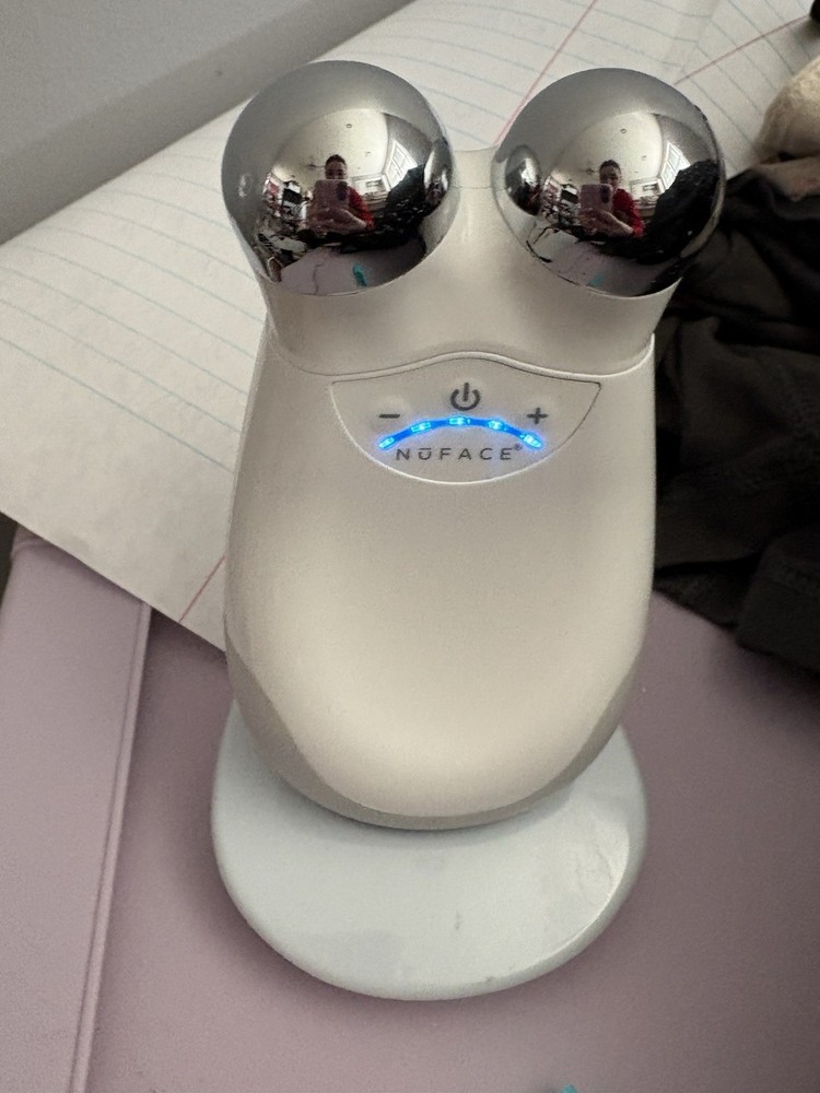 NuFACE Trinity+ Smart Microcurrent Facial Toning Device White FDA-C…
