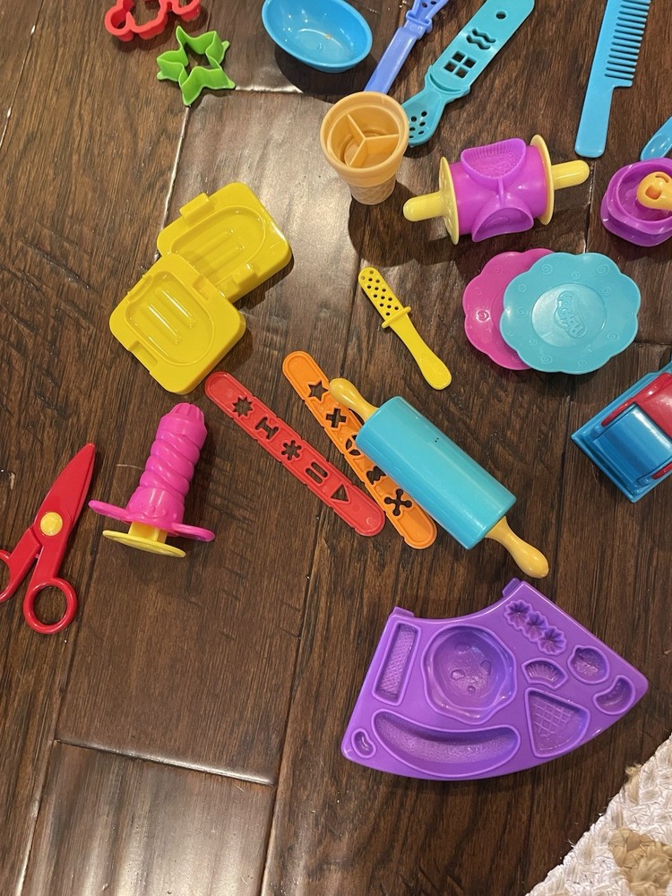 Crayola Mega Pack Doh W/Extras