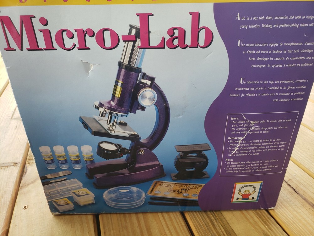 Discovery Toys Microlab / Kids Microscope and Slides Kit