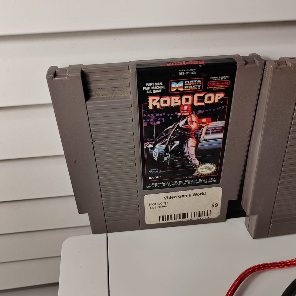 NES Console RetroN HD + Controller + Super Mario Bros 3 & Robocop – Tested Worki