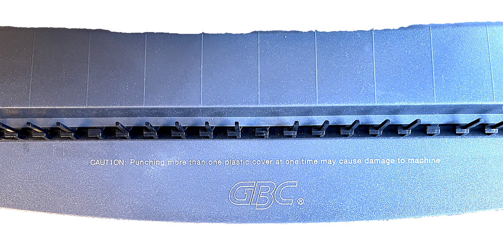 GBC Docubind Personal Presentation Binding System Machine ~ CombBIND ~ #7704100