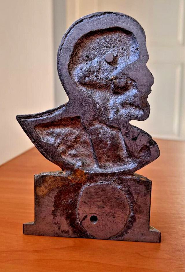 Rare Vintage Soviet bas-relief Statuette bust LENIN Metall USSR