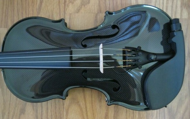 Glasser CARBON COMPOSITE  Black 4 string - ACOUSTIC ELECTRIC VIOLIN 4/4