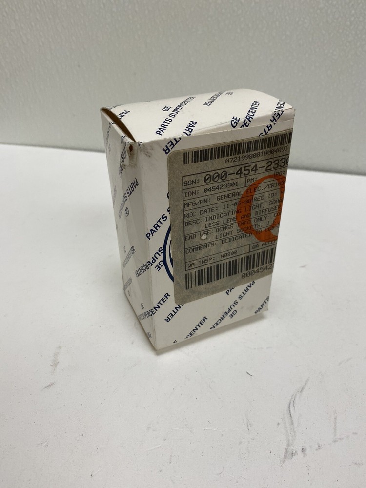 New General Electric CR103C1102 Square Indicator Light 125V Max