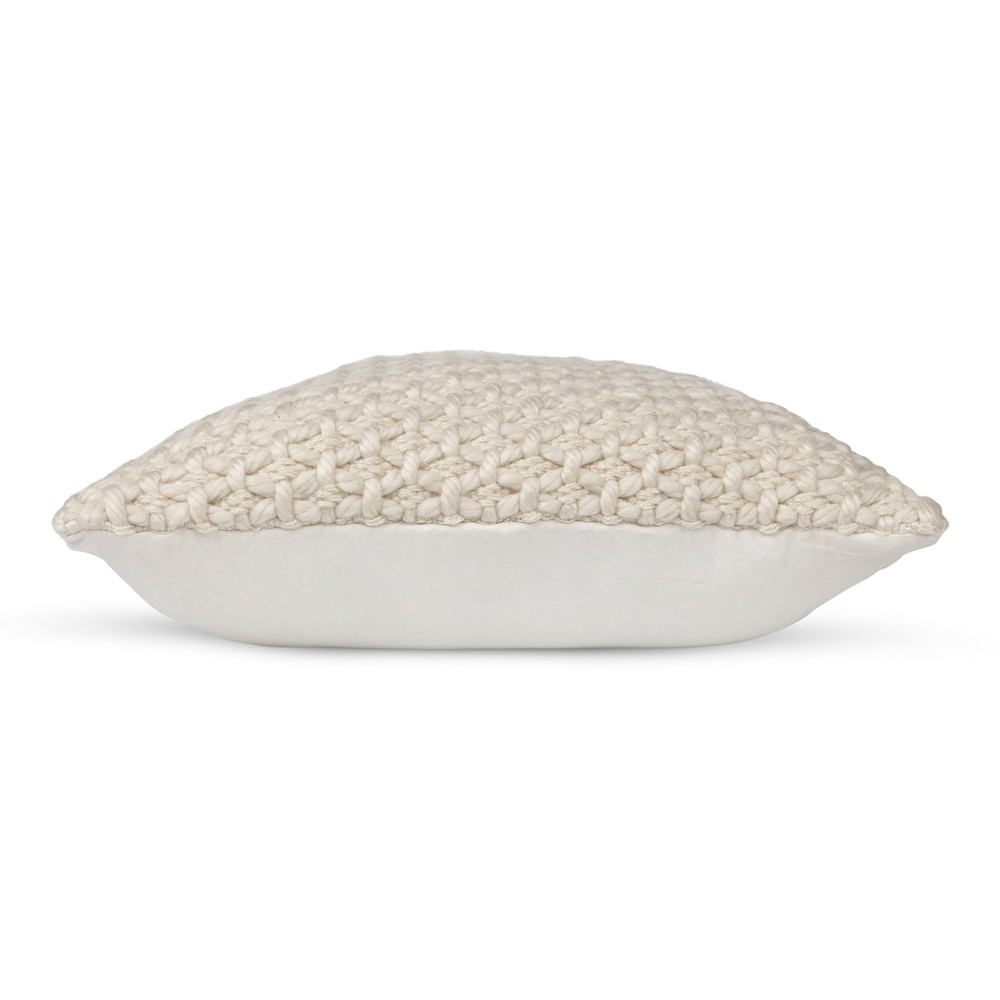 Honeycomb Ivory 18X18 Age Group All
