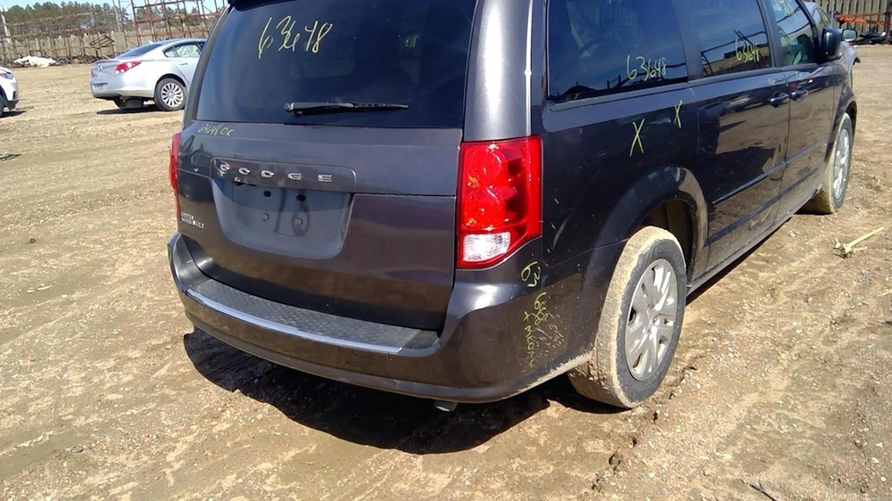 Used Floor Jack fits: 2017 Dodge Caravan Grade A