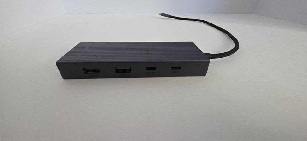UGreen Revodok 7-in-1 USB-C Hub CM880