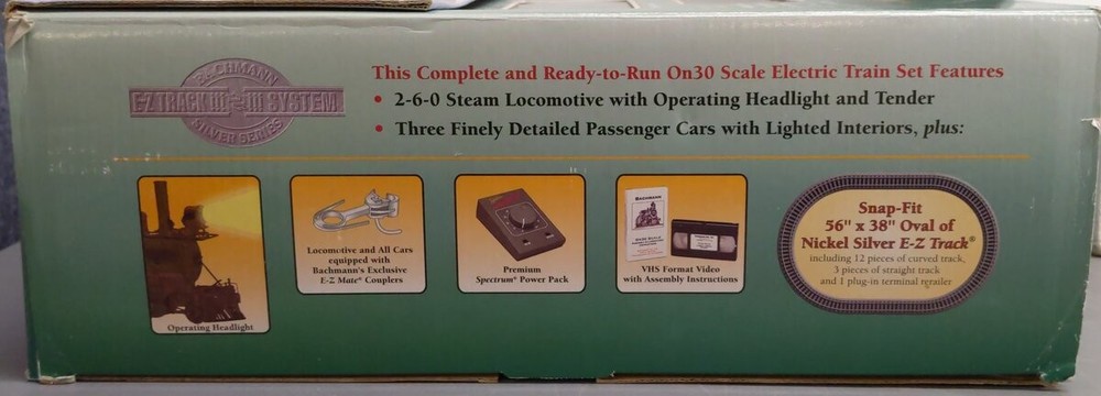 Bachmann 25006 On30 North Pole Express Passenger Train Set LN/Box
