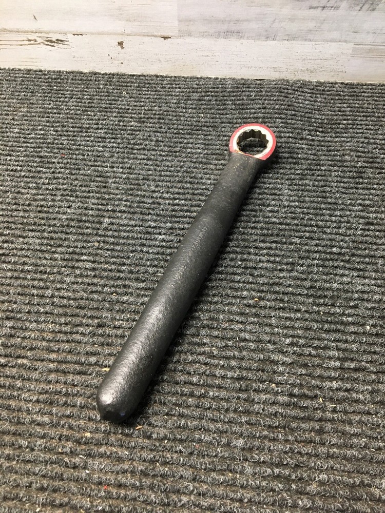 Used Cementex 1000v Insulated Box End Wrench 1"