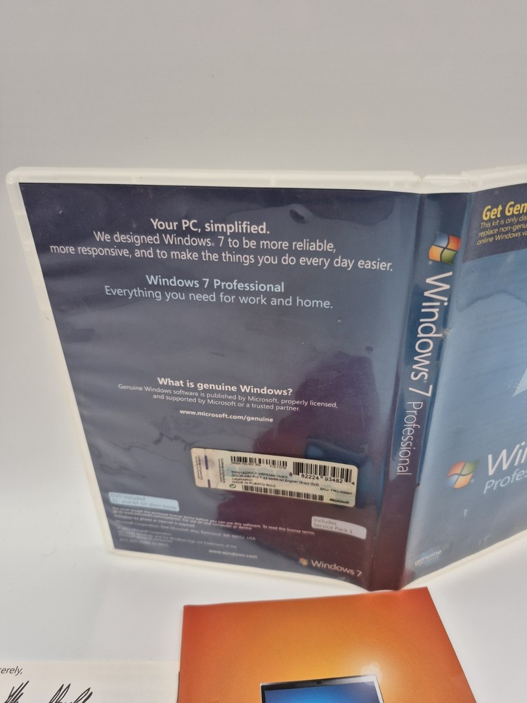Microsoft Windows 7 Professional 32 Bit and 64 Bit Discs Genuine Online Kit