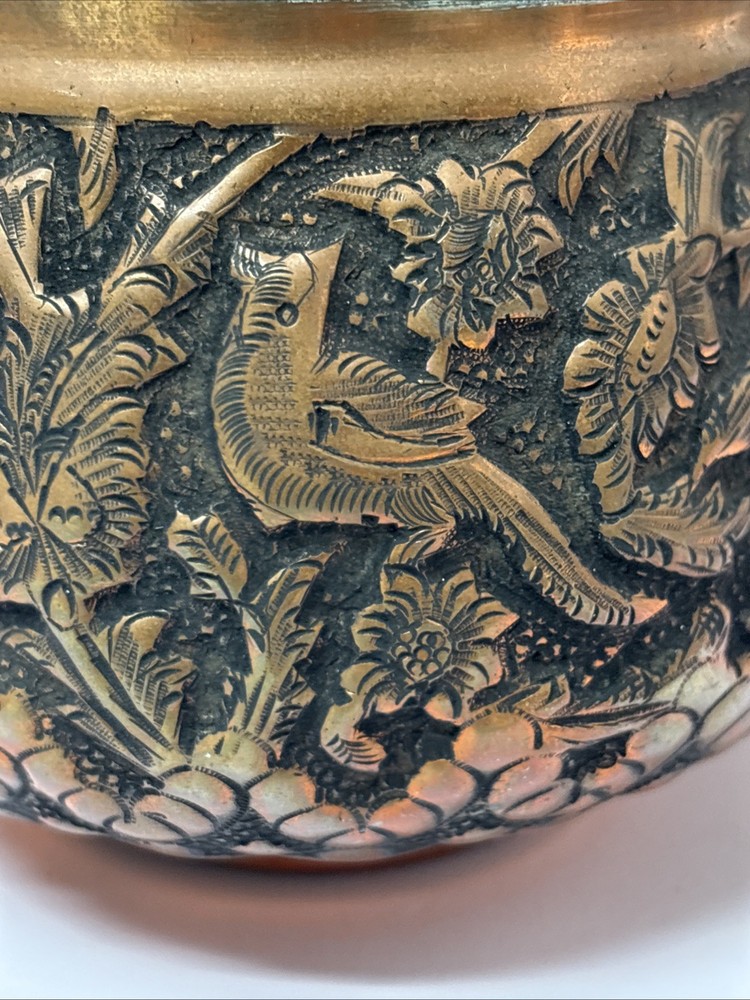 VINTAGE COPPER CONTAINER WITH LID ~ BIRD AND FLOWER ETCHED ~ READ DESCRIPTION