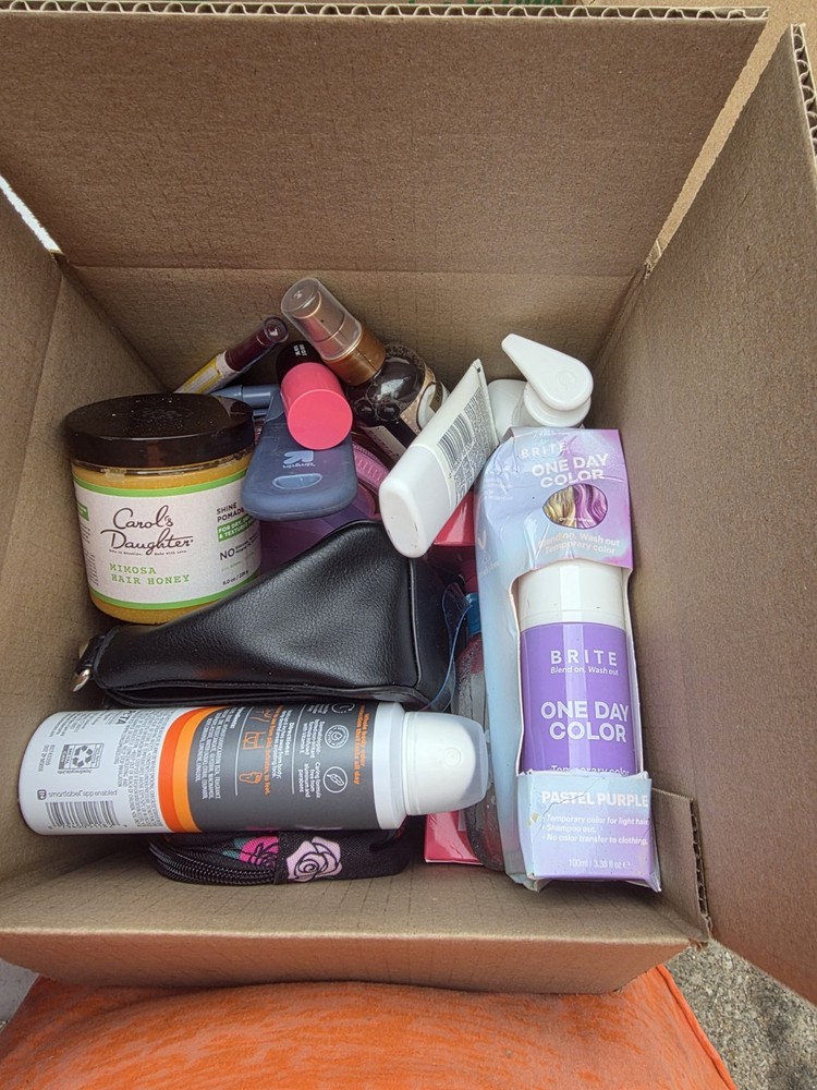 Medium Mystery Boxes - Various Items