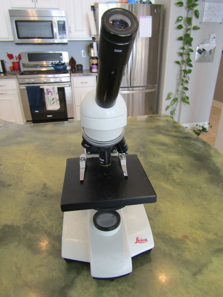 Genuine Leica BF 200 Monocular Compound Built in Illumination Lamp Microscope